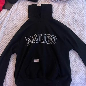 Malibu hoodie black and soft